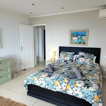 Vistaero Holiday home