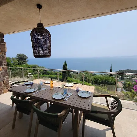Vistaero Holiday home *