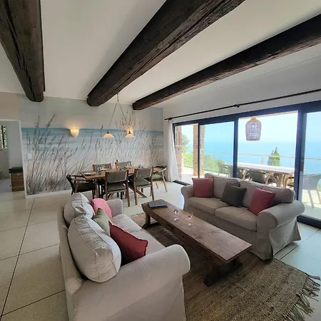 Сasa de vacaciones Familienfreundliche Vistaero Mit Atemberaubenden Meerblick By Riviera Homelife Management Les Issambres